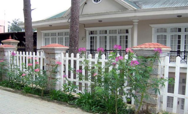 Thiết kế những mẫu cổng hàng rào đẹp